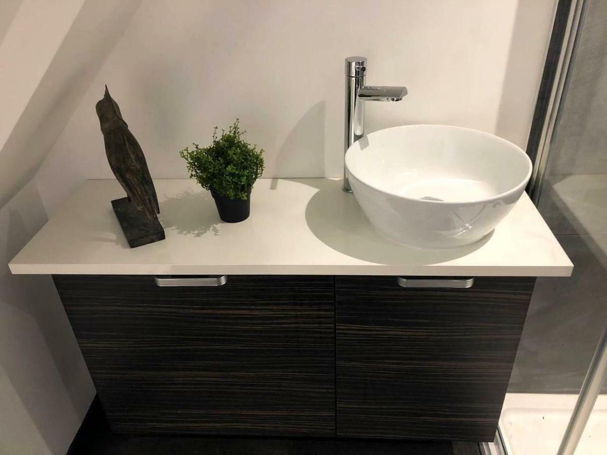 Boutique Loft Apartment Дънкелд Екстериор снимка