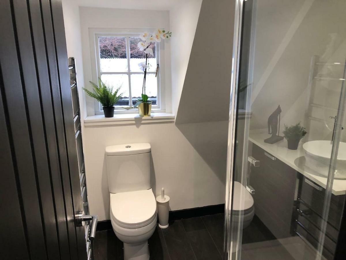 Boutique Loft Apartment Дънкелд Екстериор снимка